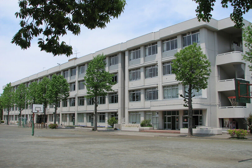 多摩市立聖ヶ丘小学校